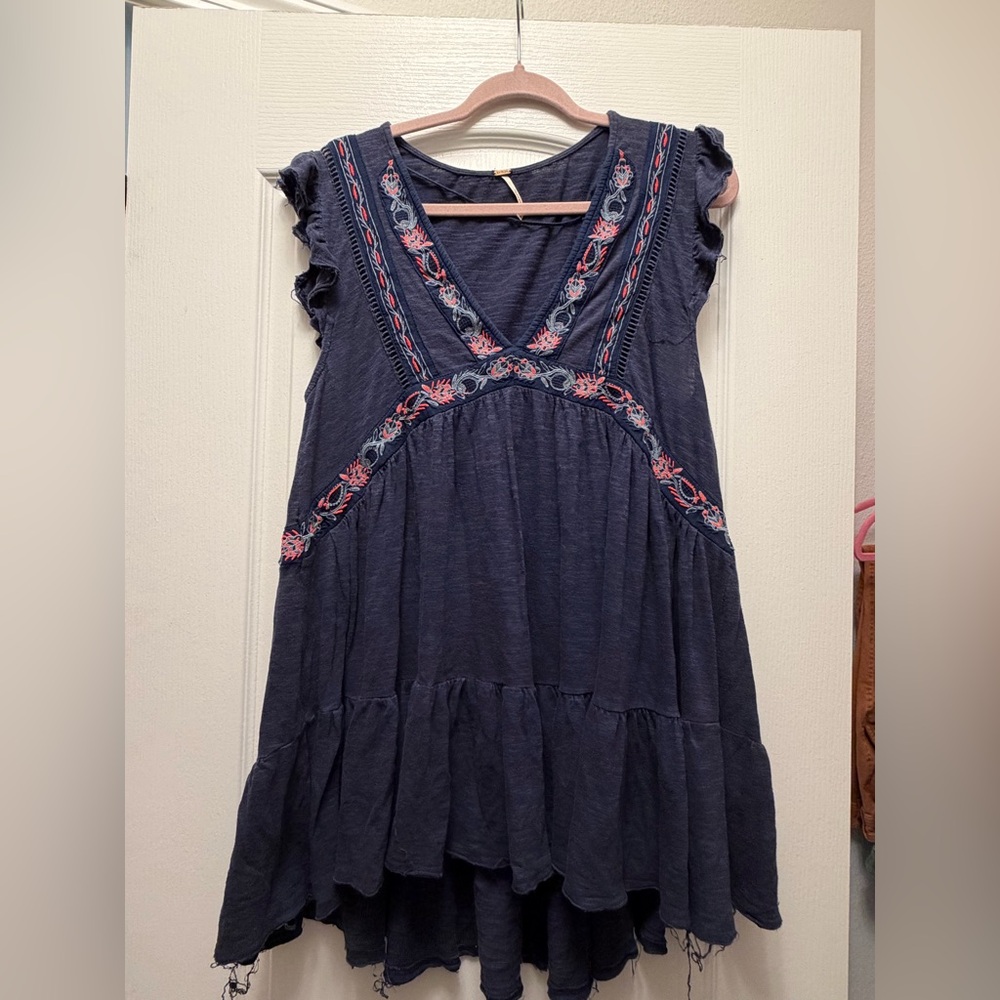 Free People Navy Blue Embroidered Floral Top - S